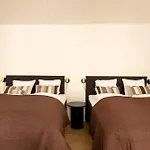 Fun-filled Near Late Night Hotspots 아파트 *