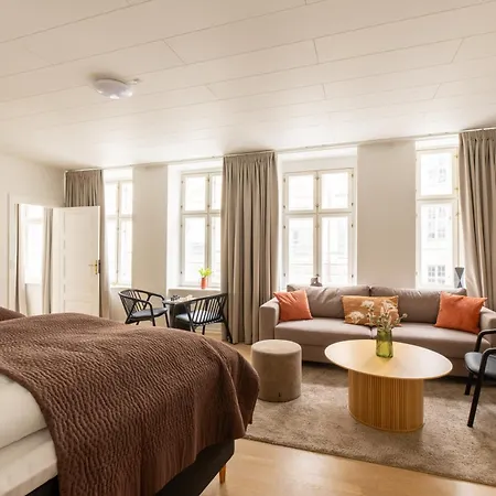 Fun-filled Near Late Night Hotspots * Kodaň